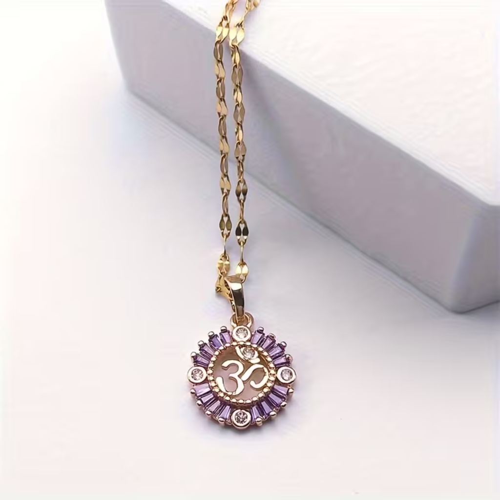 Collar OM Dorado
