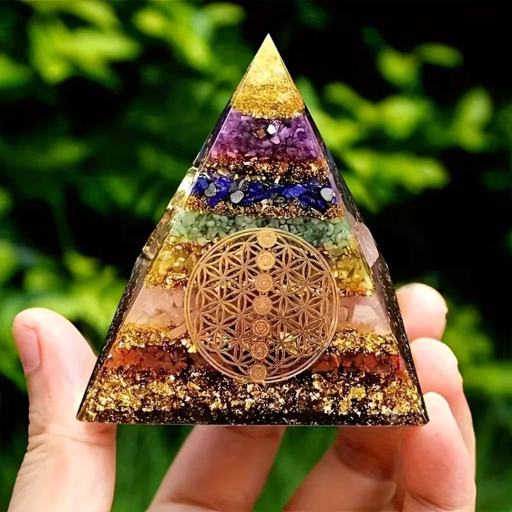 Pirámide de Orgonita 7 Chakras